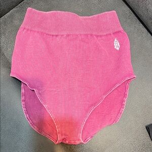 Pink High-Waisted Ribbed Briefs